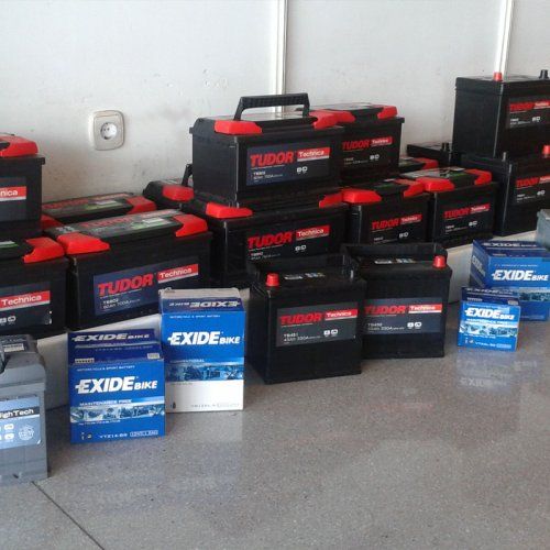 Catálogo de recambios. Accesorios para el coche.Bnaterías